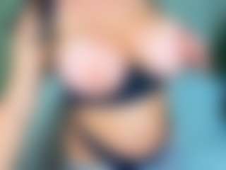 Queen Eva Maria's Live Sex Cam Show