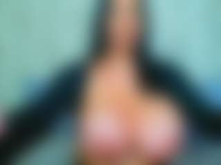 Queen Eva Maria's Live Sex Cam Show