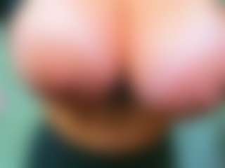 Queen Eva Maria's Live Sex Cam Show