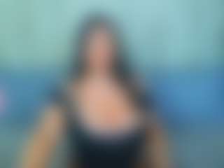 Live cam show with Queen Eva Maria - Big Tits on Camsoda