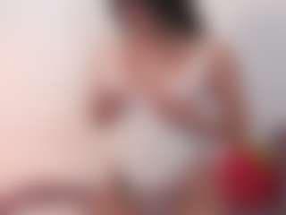 Live cam show with SaritaNice - Teen (18+) on hotwifechat.live