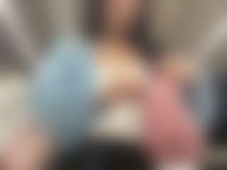 SaritaNice's Live Sex Cam Show