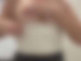 SaritaNice's Live Sex Cam Show