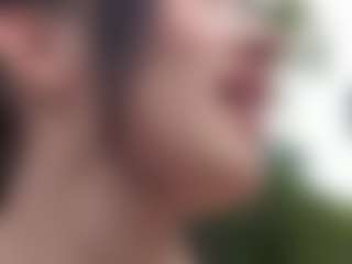 SaritaNice's Live Sex Cam Show