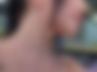SaritaNice's Live Sex Cam Show