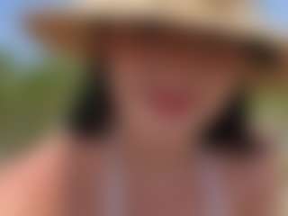 SaritaNice's Live Sex Cam Show