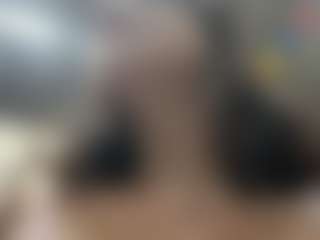 SaritaNice's Live Sex Cam Show