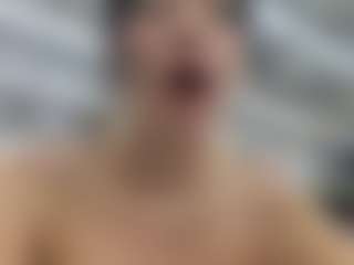 SaritaNice's Live Sex Cam Show