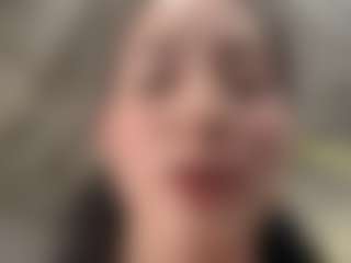 Live cam show with SaritaNice - Foot Fetish on sexylive.show