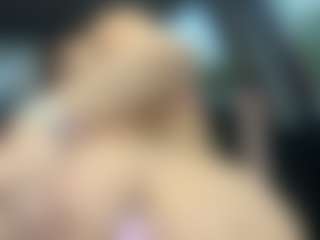 SaritaNice's Live Sex Cam Show