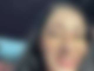 SaritaNice's Live Sex Cam Show