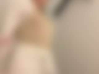 SaritaNice's Live Sex Cam Show