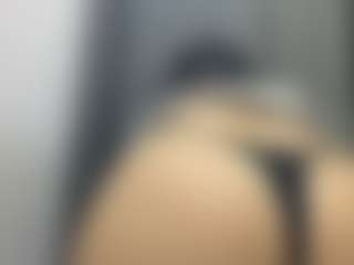SaritaNice's Live Sex Cam Show