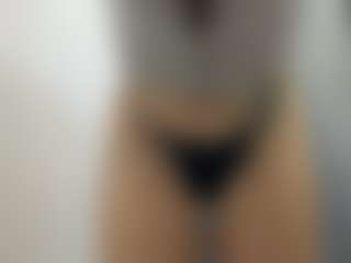 SaritaNice's Live Sex Cam Show