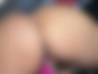 SaritaNice's Live Sex Cam Show