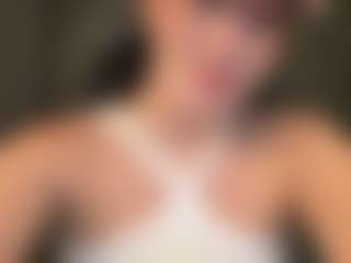 SaritaNice's Live Sex Cam Show
