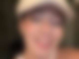 SaritaNice's Live Sex Cam Show