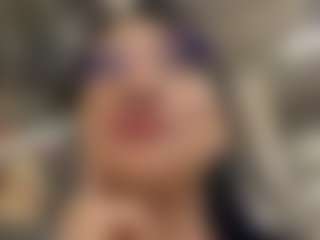 SaritaNice's Live Sex Cam Show
