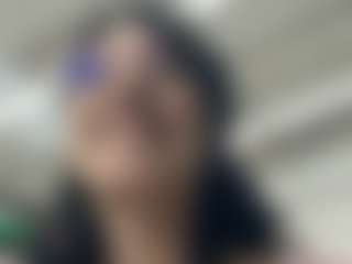 SaritaNice's Live Sex Cam Show