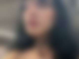 Live cam show with SaritaNice - Lovense Teen (18+) on Latina Girls