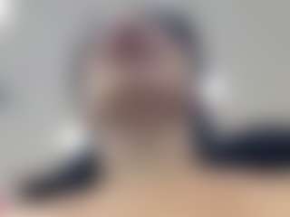 SaritaNice's Live Sex Cam Show