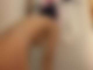 SaritaNice's Live Sex Cam Show