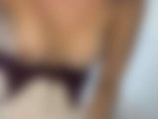 SaritaNice's Live Sex Cam Show