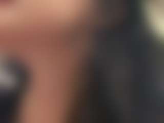 Live cam show with SaritaNice - Tease on Camsoda