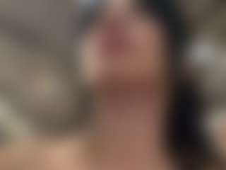 SaritaNice's Live Sex Cam Show