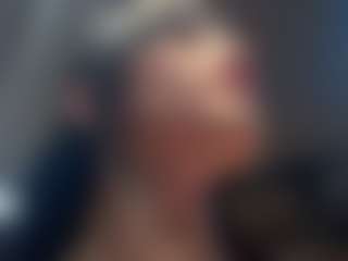 SaritaNice's Live Sex Cam Show