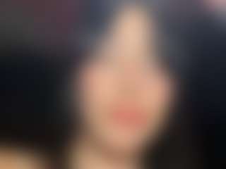 SaritaNice MILF webcam performer live streaming