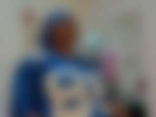 Live cam show with ArianaContee - Raven Hair on CamwithHer