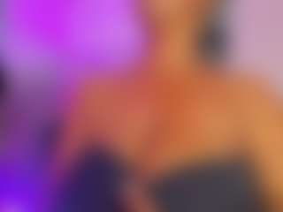 ArianaContee's Live Sex Cam Show