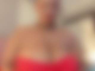 Live cam show with ArianaContee - Submissive on xplaylive.com