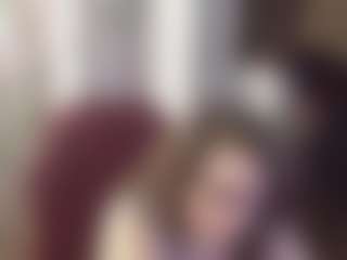 Live cam show with ireallysquirt - Brown Hair on Dolls Live