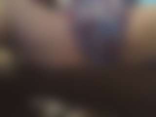 Live cam show with ireallysquirt - Granny Brown Hair on SpunkLive