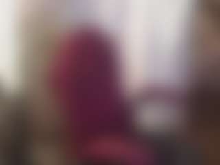 Live cam show with ireallysquirt - Granny Dildo on Fit Hotties