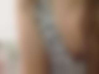 Live cam show with ireallysquirt - Granny on Porn Luv
