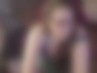 Live cam show with ireallysquirt - Old on Gym Cam Girls