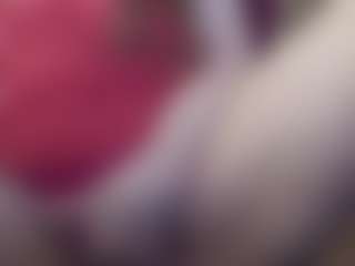 Live cam show with ireallysquirt - Moaning on Uber Horny