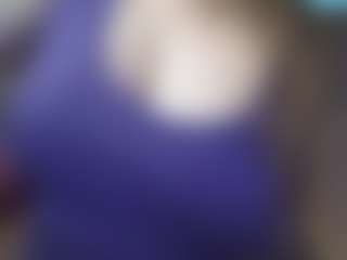Live cam show with ireallysquirt - Tease Brown Hair on eurowanks.com