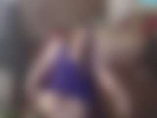 Live cam show with ireallysquirt - Thick on infinitiblacc.com