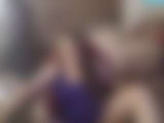 Live cam show with ireallysquirt - Moaning on Pornisteam.com