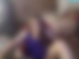 Live cam show with ireallysquirt - Thick on CamSextacy