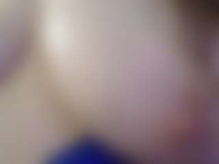 Live cam show with ireallysquirt - Granny on googirlz