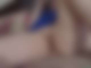Live cam show with ireallysquirt - Granny on CamClone