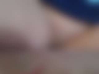 Live cam show with ireallysquirt - Glasses on CamClone