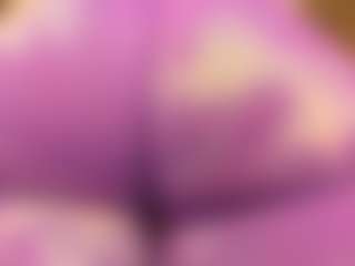 Live cam show with gabbyhaze - Curvy Small Tits on TeamSkeetLive