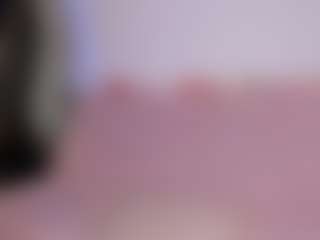 Live cam show with Amelie - Nipples on Camming Site