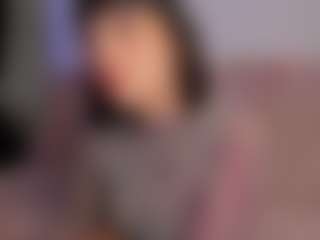 Live cam show with Amelie - Robe on mypornchat.com